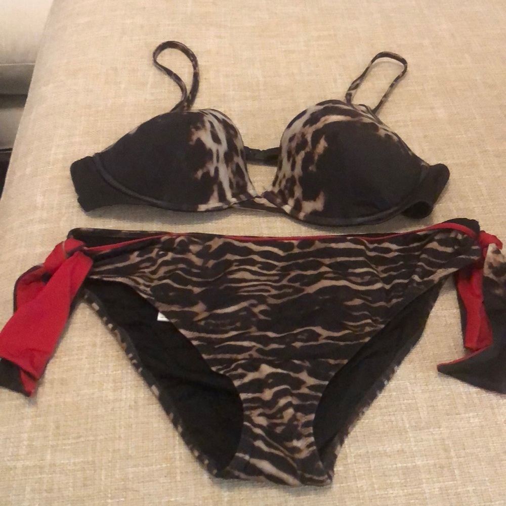 La Perla Anna Club animal print bikini set size 48/12 NWT